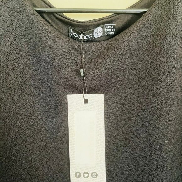 NWT Boohoo Plus Poppy Double Layer Midi Dress in Black SZ 20 - Picture 4 of 7